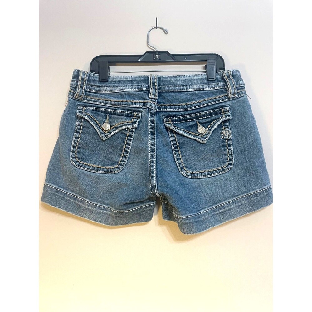 Miss Me Women's Blue Denim Shorts Size 27  with 13 bottons and pockets!!! - Picture 2 of 6
